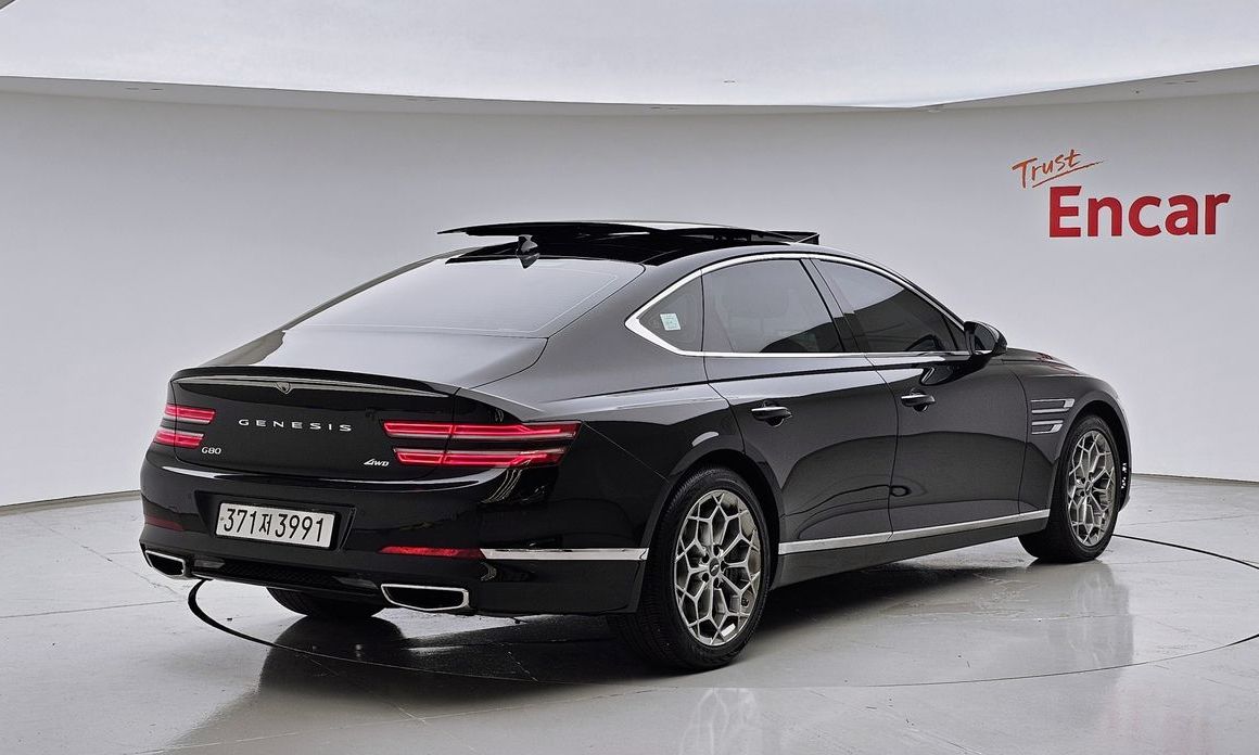 Genesis G80 2023