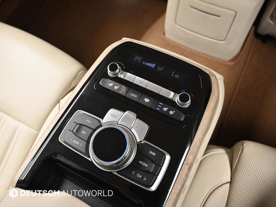 Genesis G90 2019