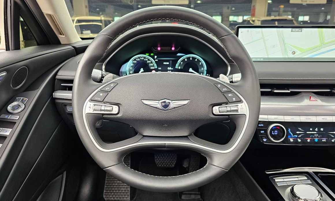 Genesis G80 2023