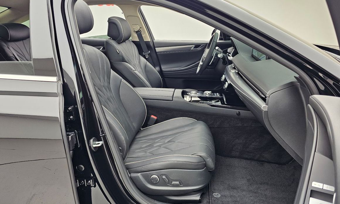 Genesis G80 2023