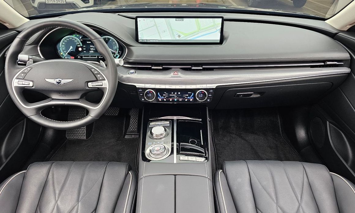 Genesis G80 2023