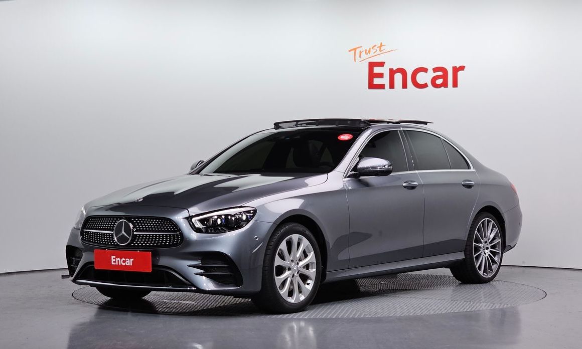 Mercedes-Benz E-Class 2021