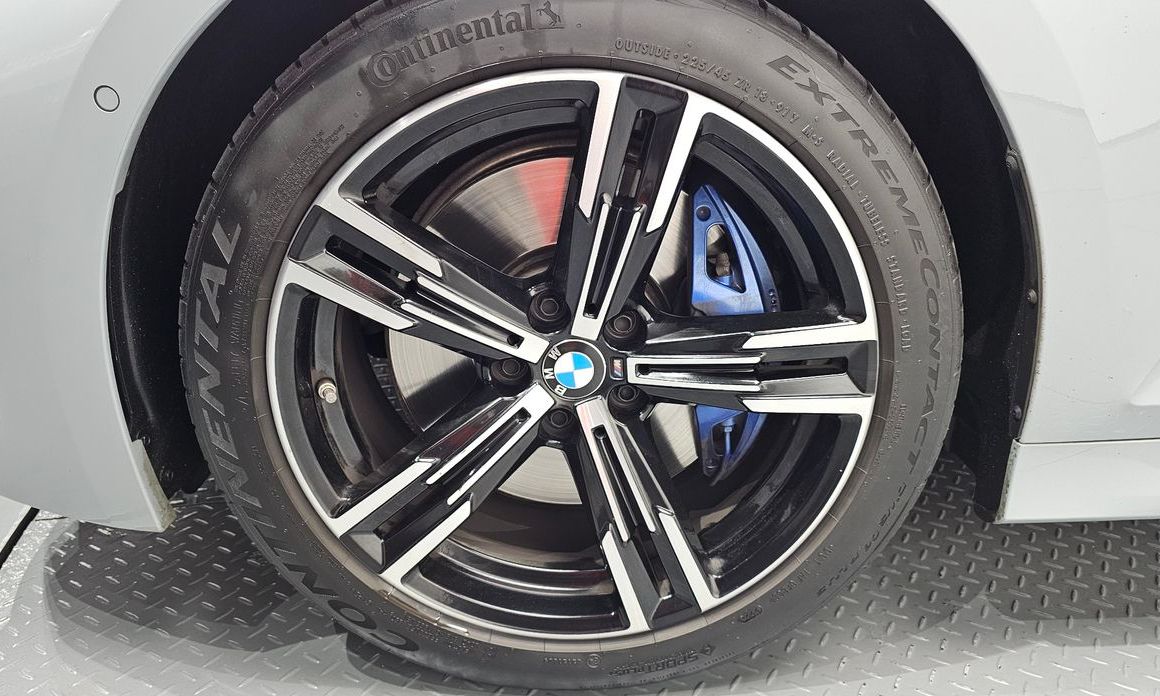 BMW 3-Series 2024