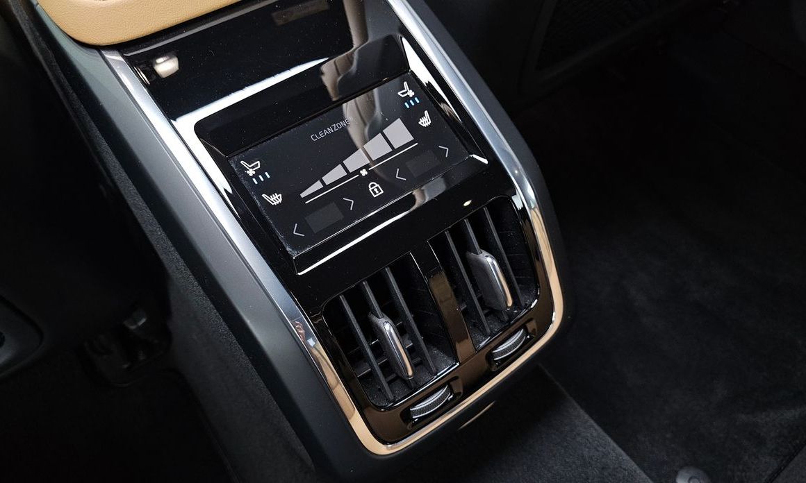 Volvo S90 2024