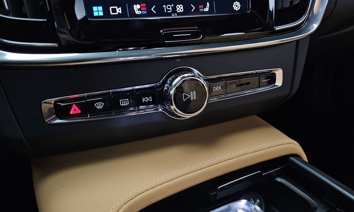 Volvo S90 2024