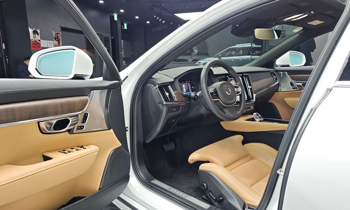 Volvo S90 2024