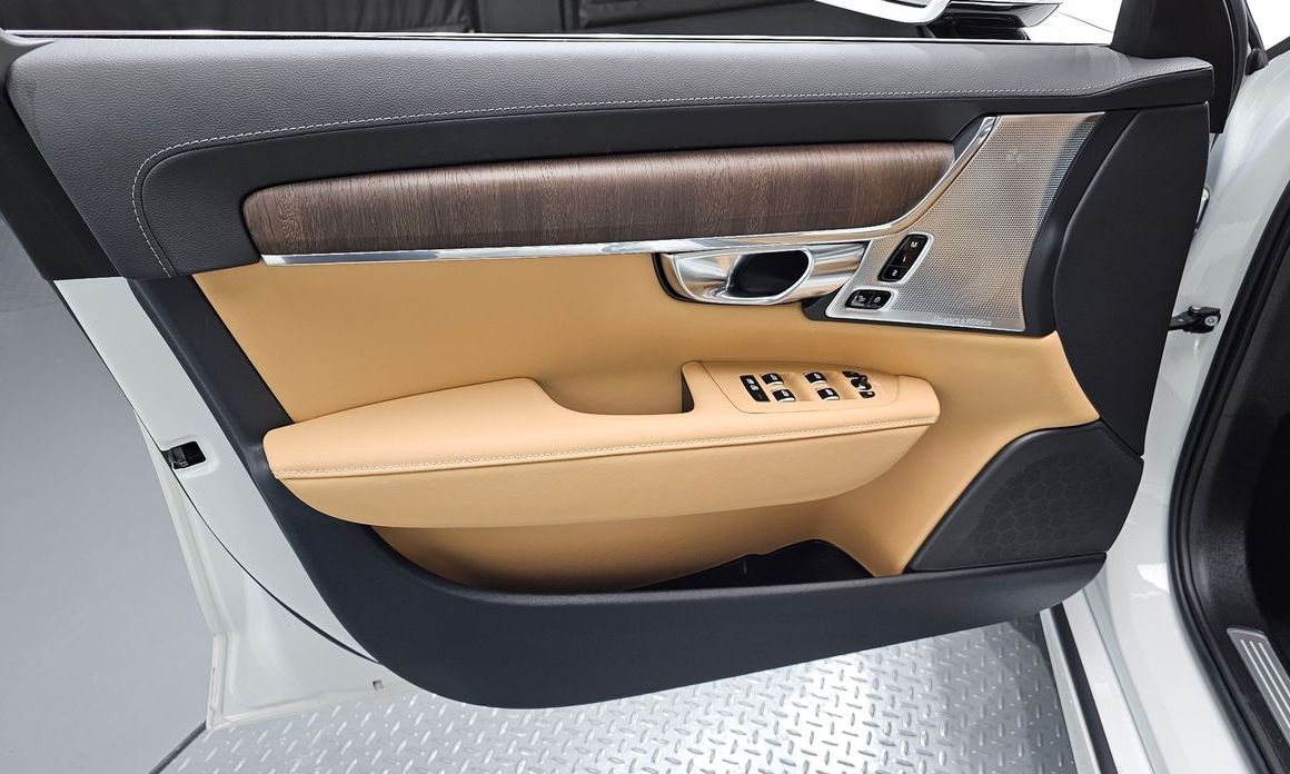 Volvo S90 2024