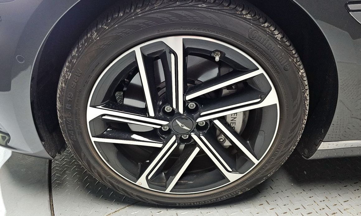 Genesis G80 2026