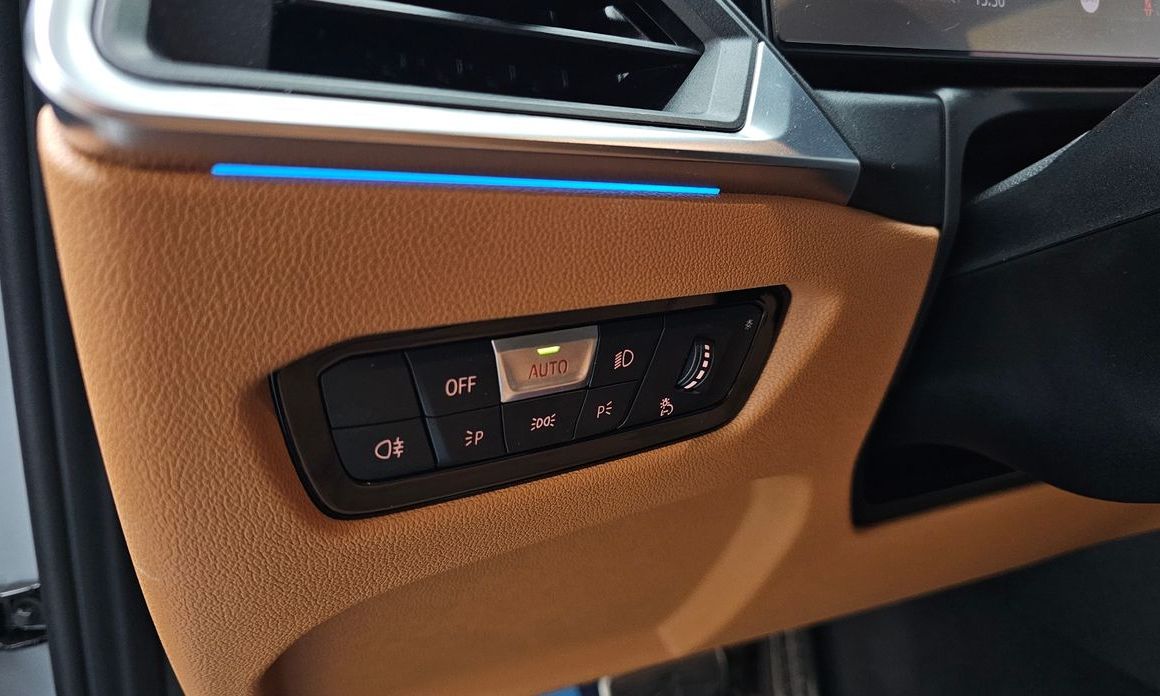 BMW 3-Series 2024