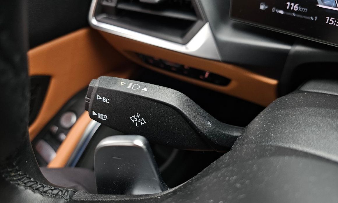BMW 3-Series 2024