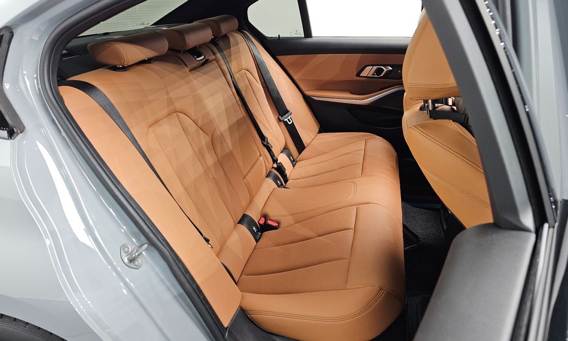 BMW 3-Series 2024