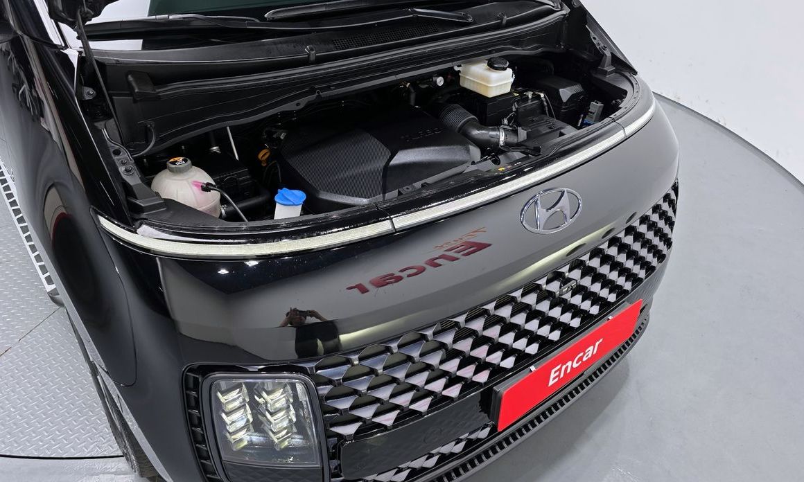 Hyundai Staria 2023