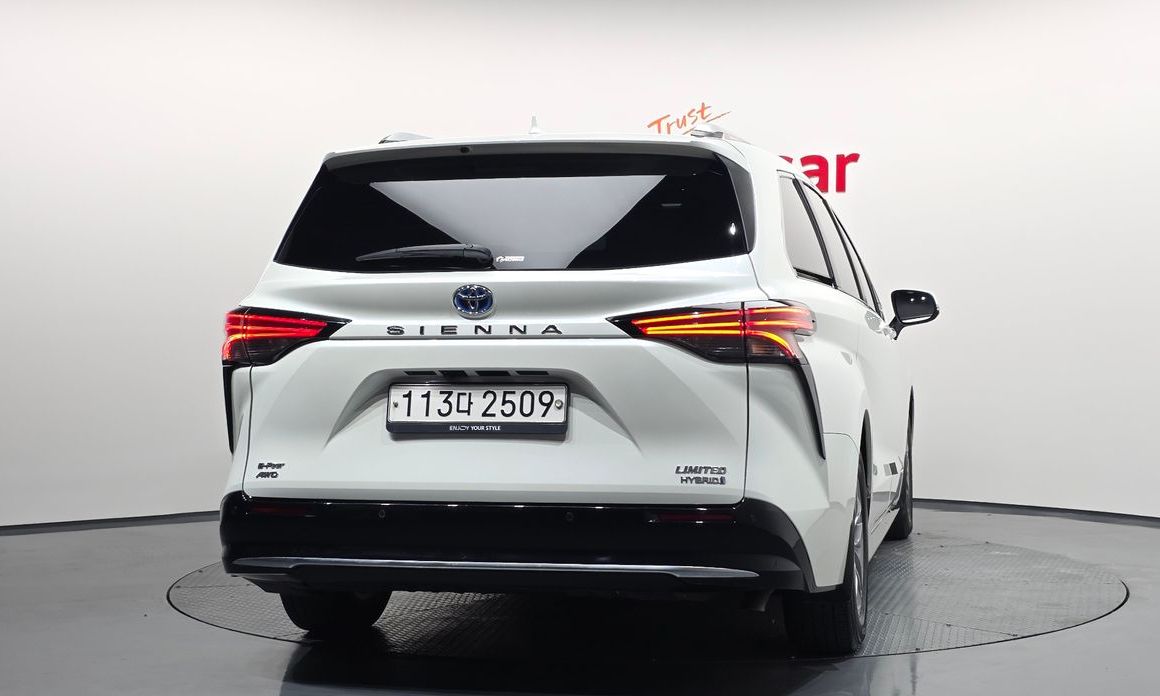 Toyota Sienna 2021