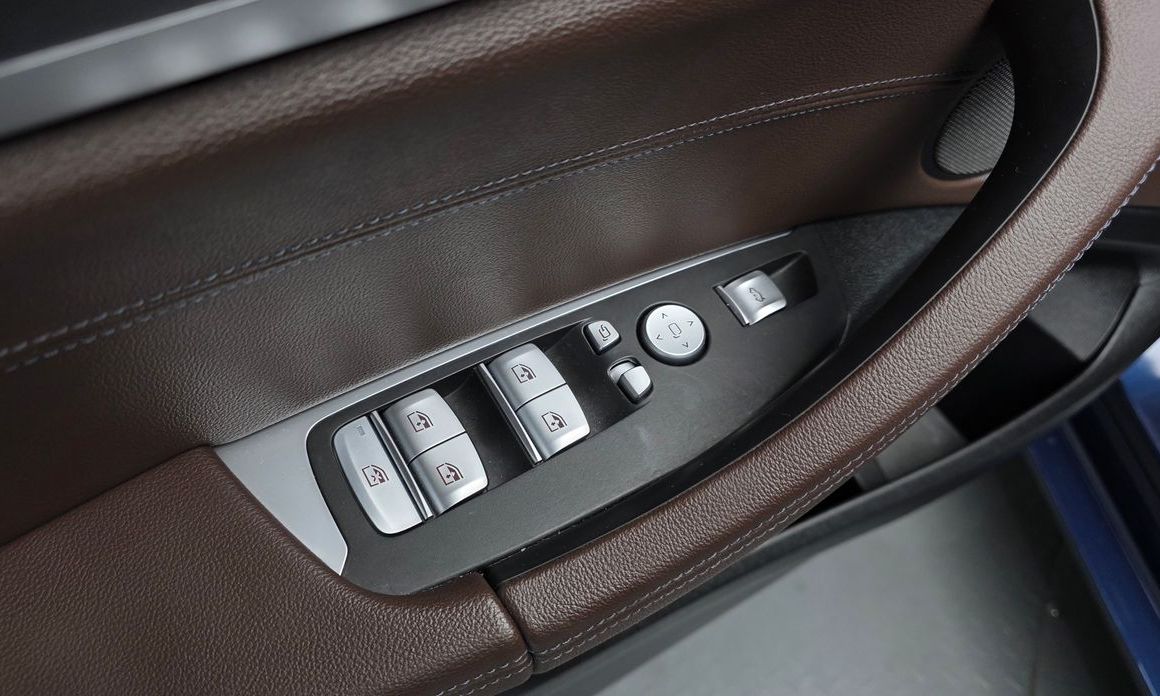 BMW iX3 2023