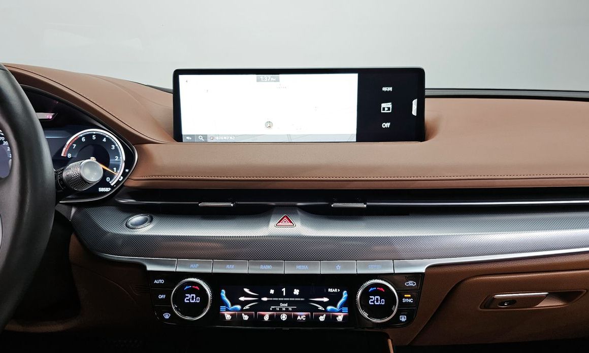 Genesis G80 2021