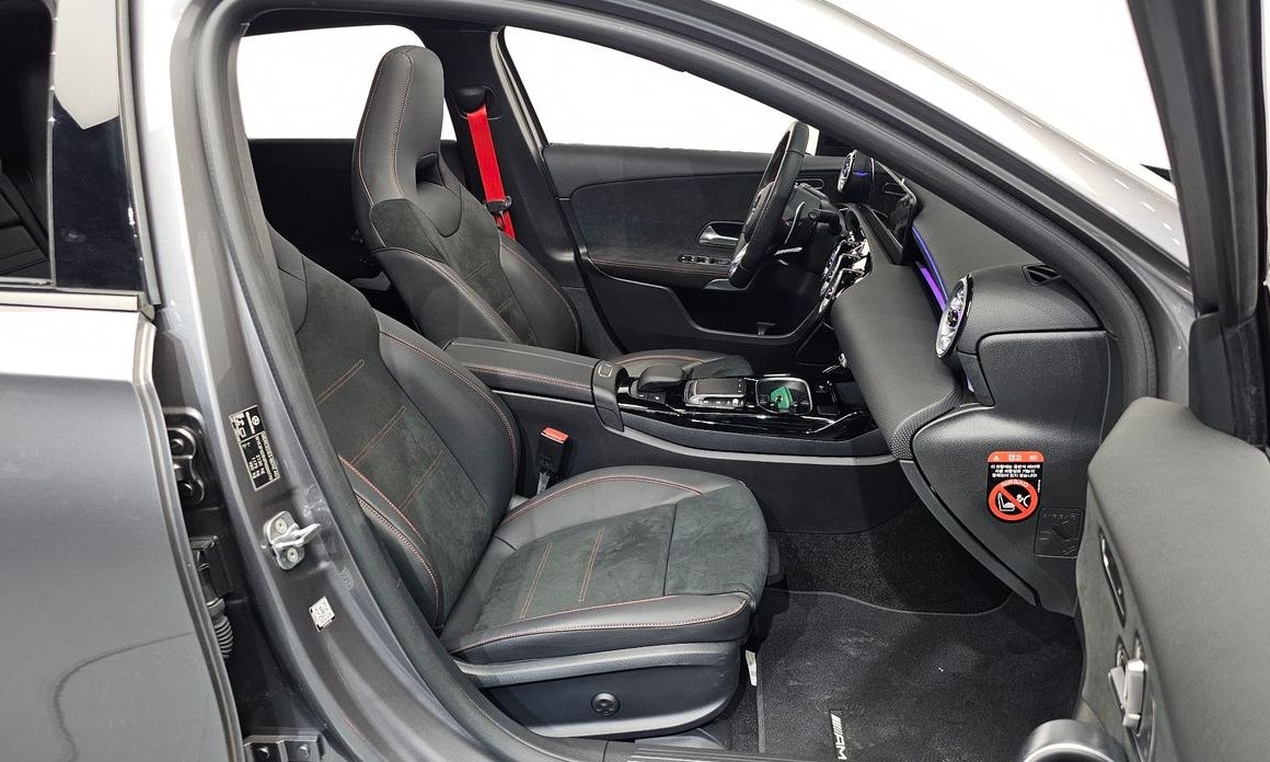 Mercedes-Benz A-Class 2023