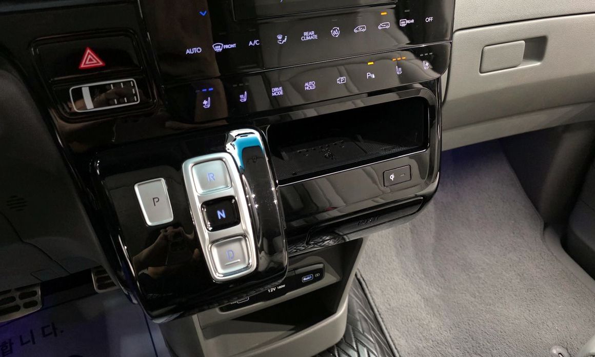 Hyundai Staria 2023