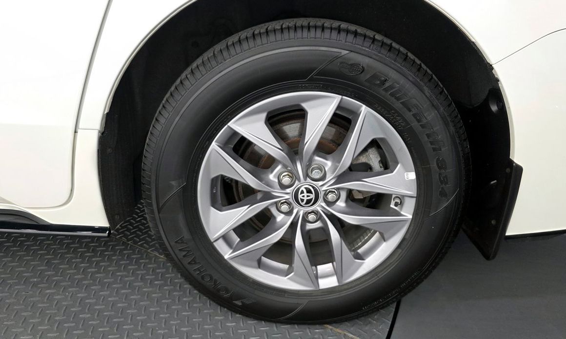 Toyota Sienna 2021