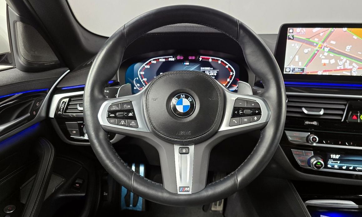 BMW 5-Series 2023