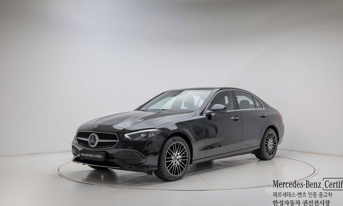 Mercedes-Benz C-Class 2025