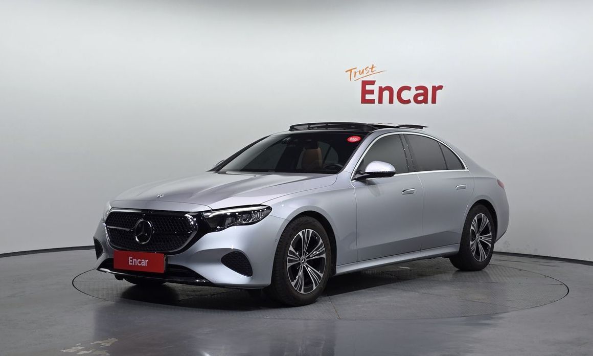 Mercedes-Benz E-Class 2025