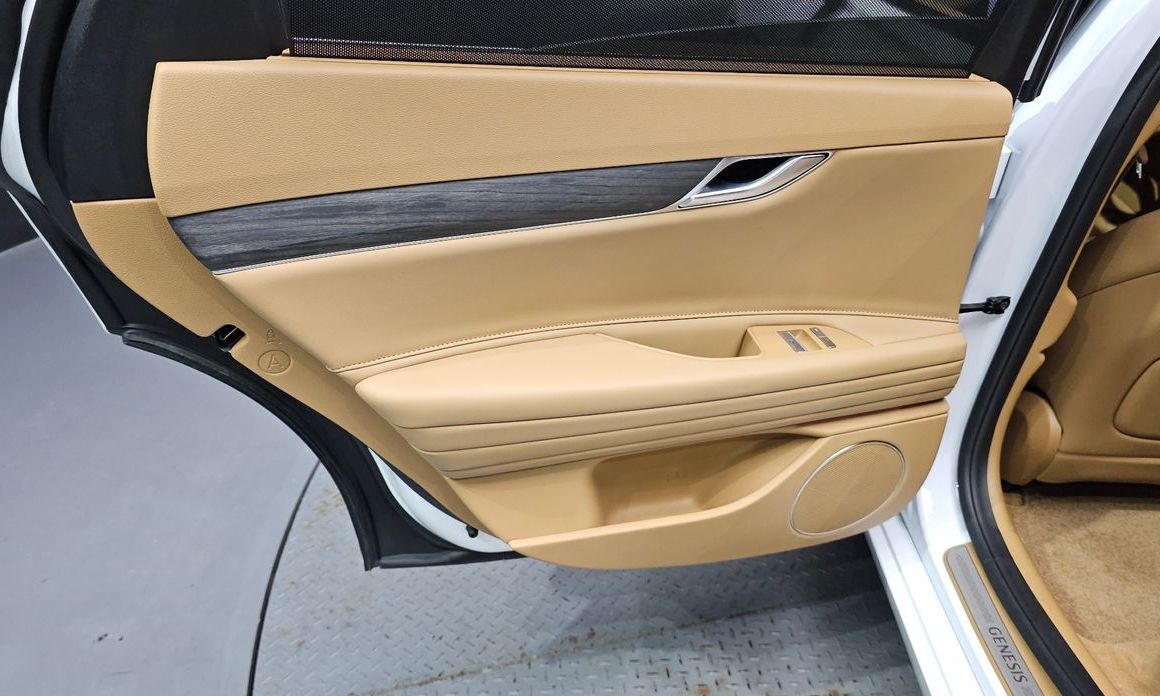 Genesis G80 2025