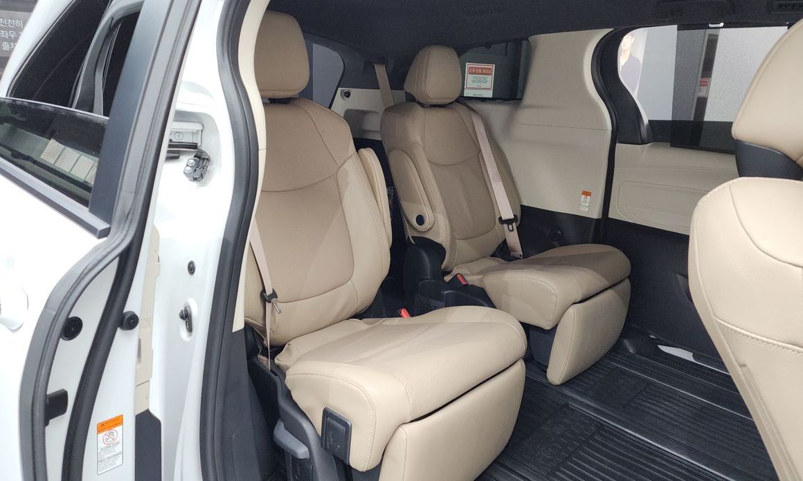 Toyota Sienna 2024