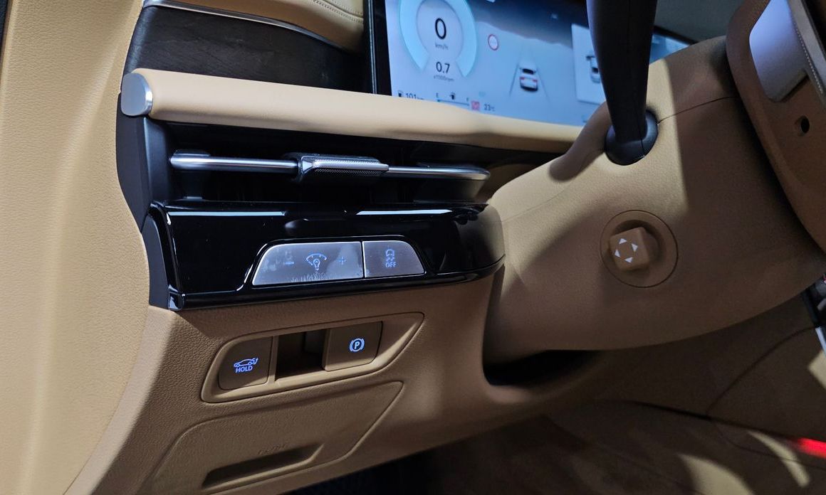 Genesis G80 2025