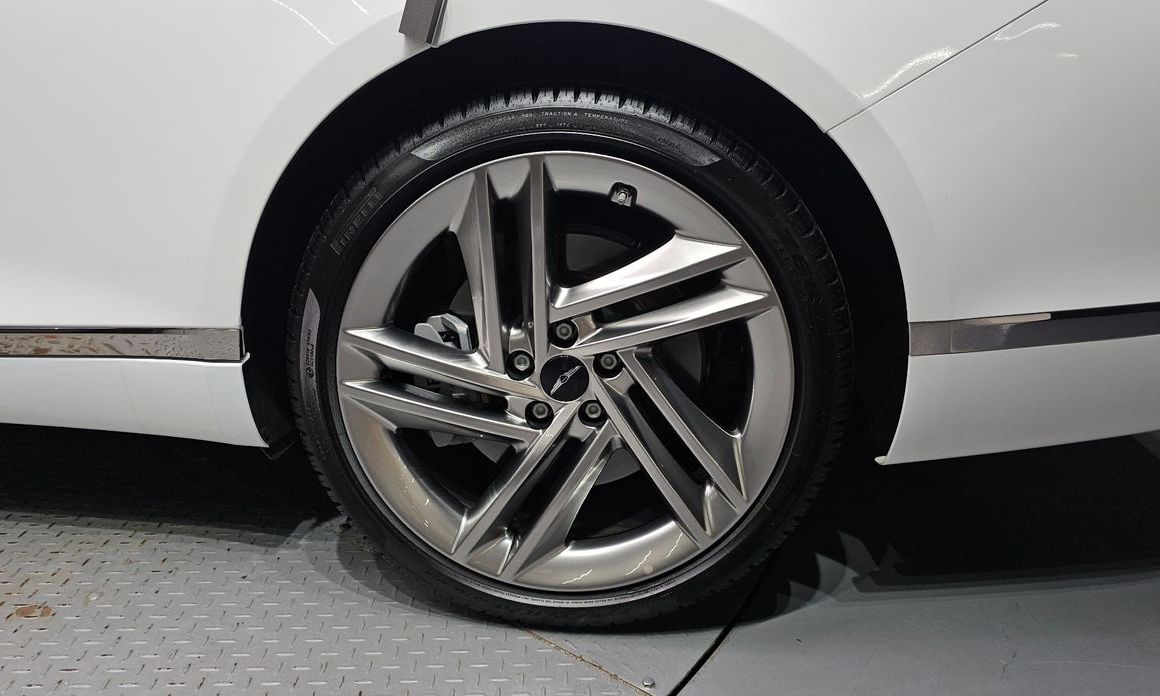 Genesis G80 2025
