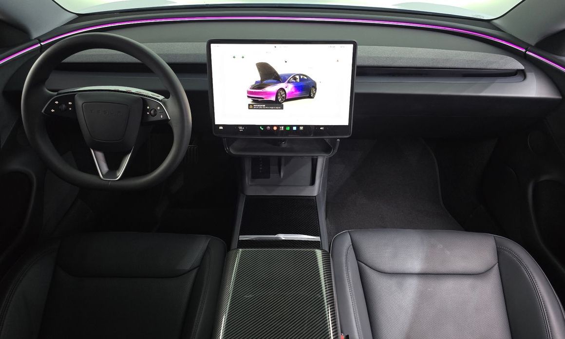 Tesla Model 3 2024