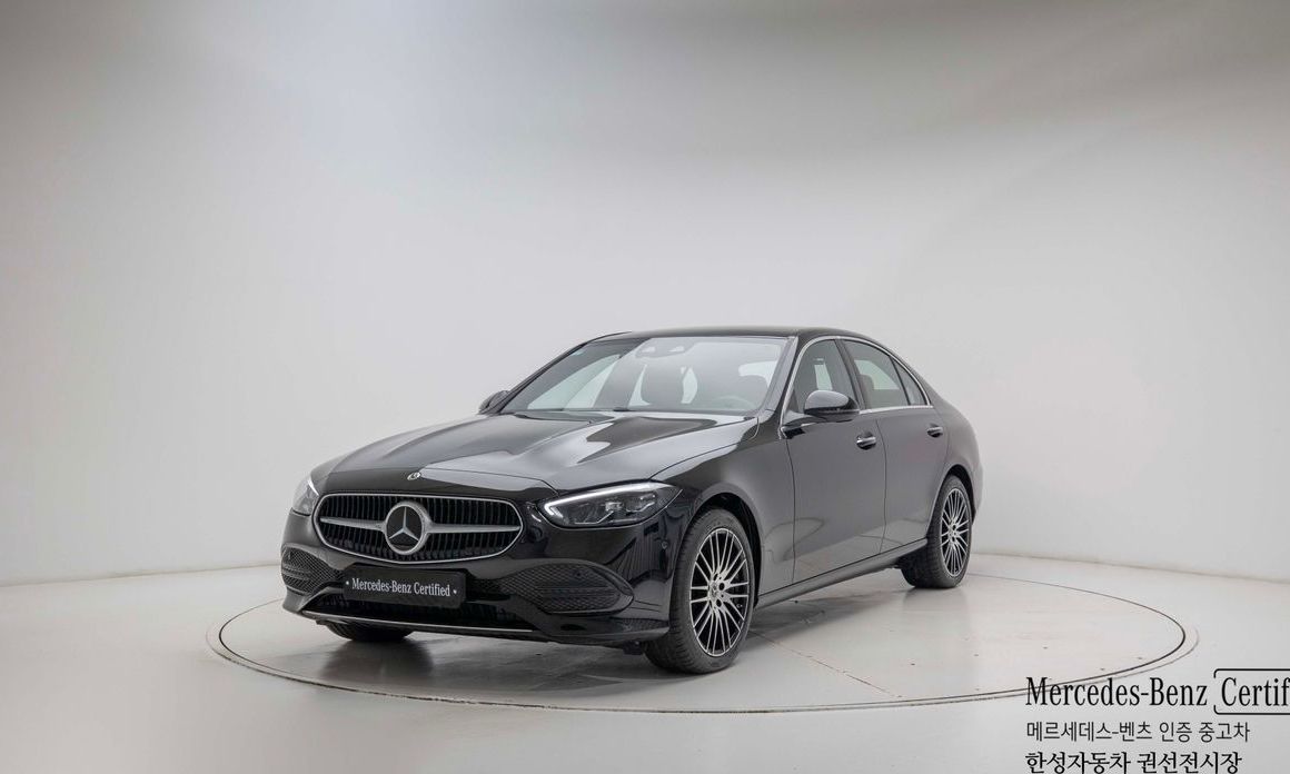 Mercedes-Benz C-Class 2025