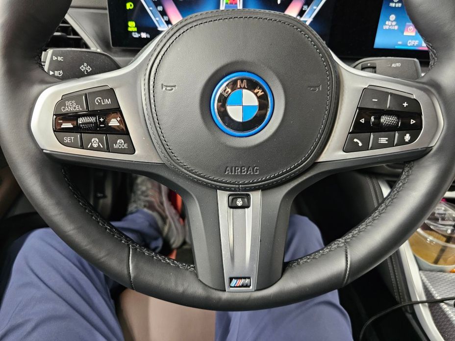 BMW i4 2024