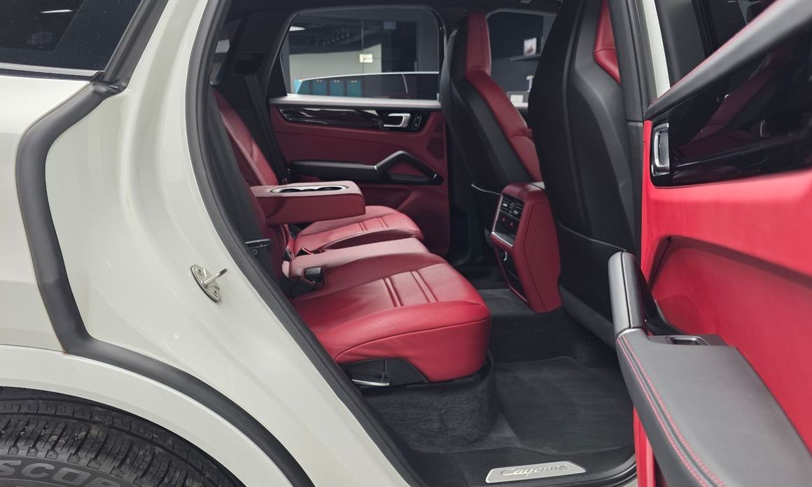 Porsche Cayenne 2020