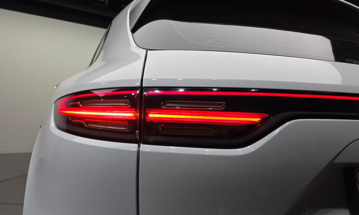 Porsche Cayenne 2020