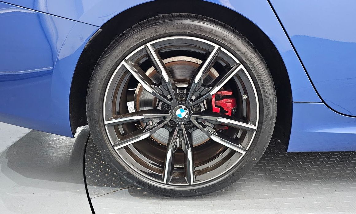 BMW 3-Series 2025