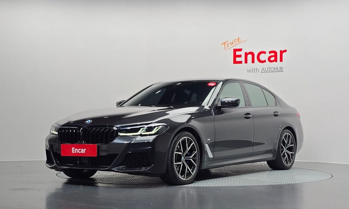 BMW 5-Series 2023