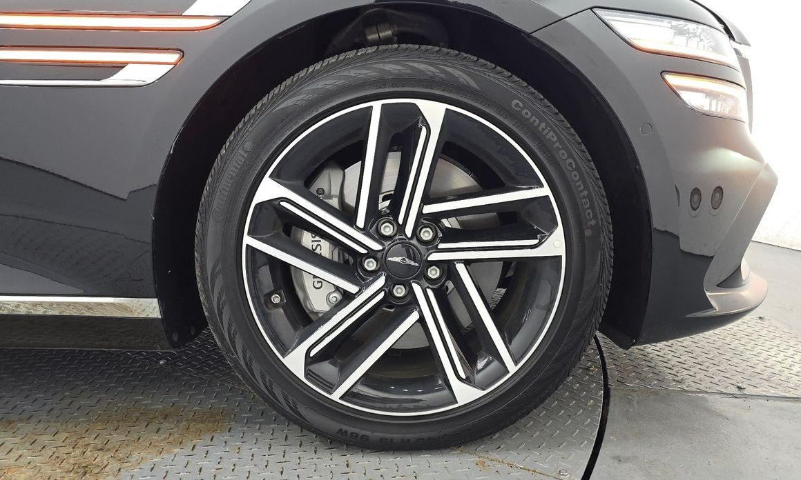Genesis G80 2025