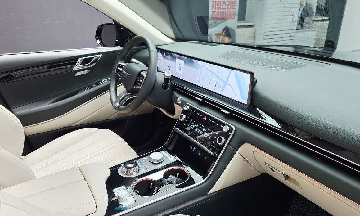 Genesis GV80 2025