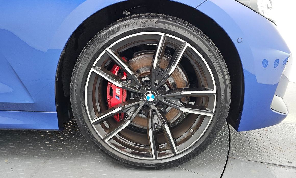 BMW 3-Series 2025