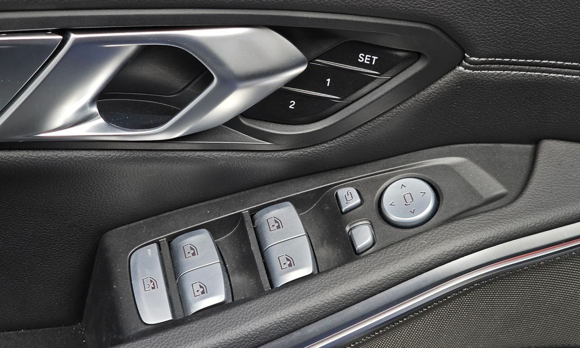 BMW 3-Series 2025