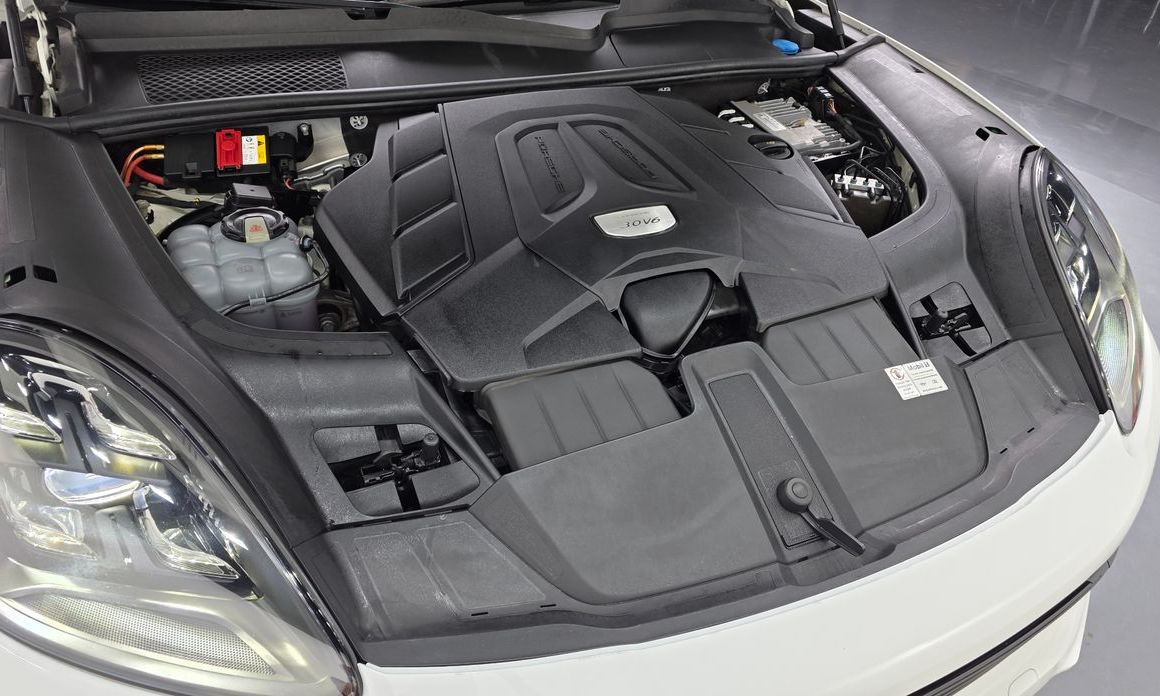 Porsche Cayenne 2020