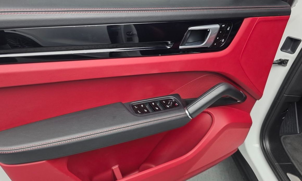 Porsche Cayenne 2020