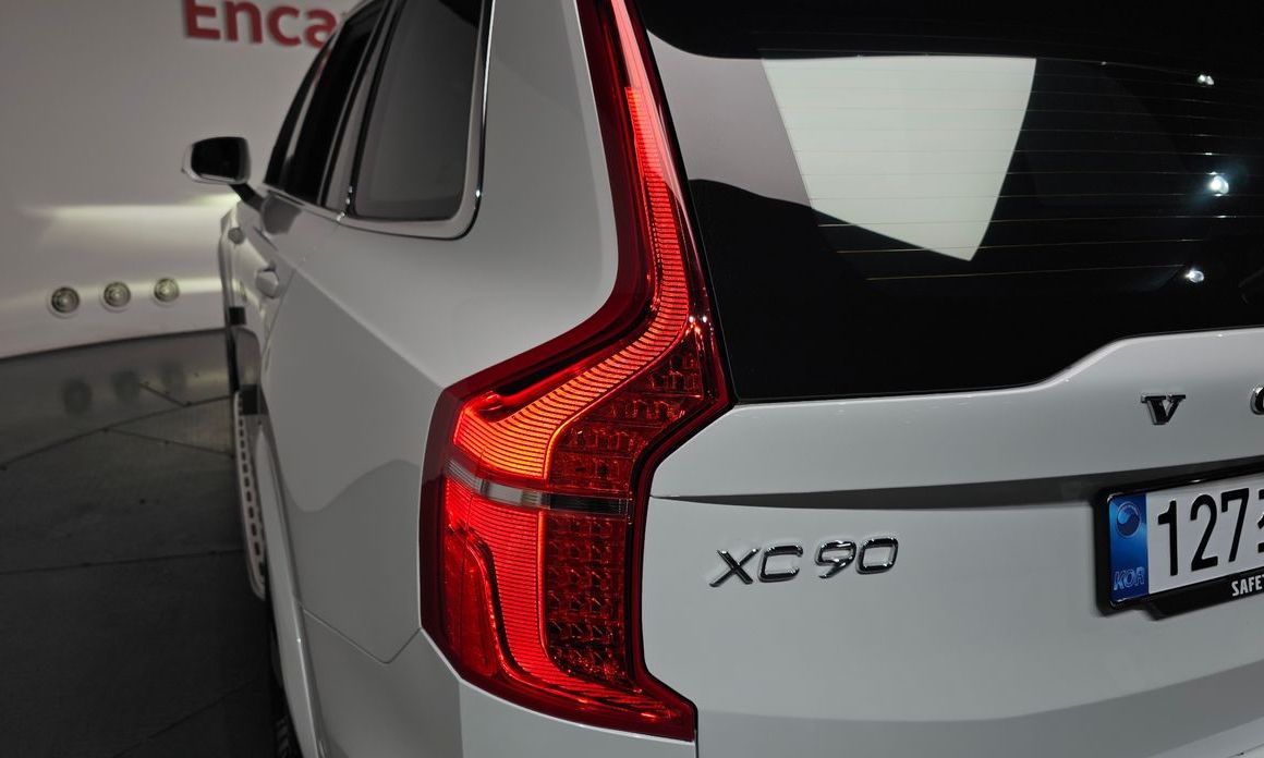 Volvo XC90 2025