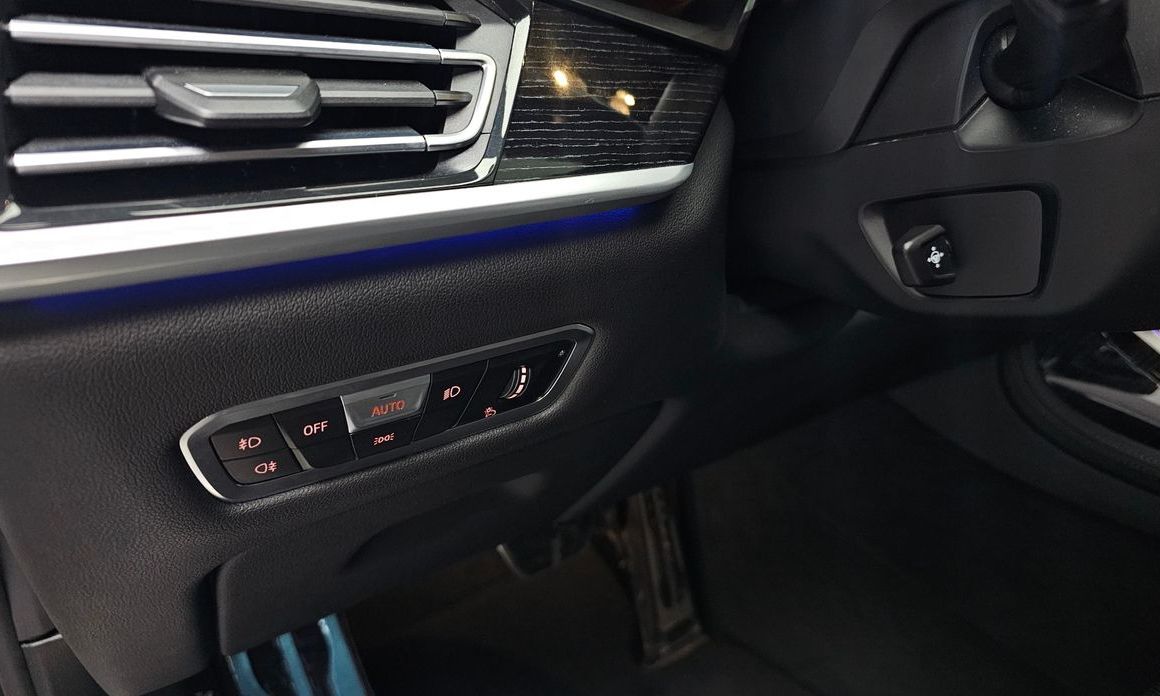 BMW X7 2021