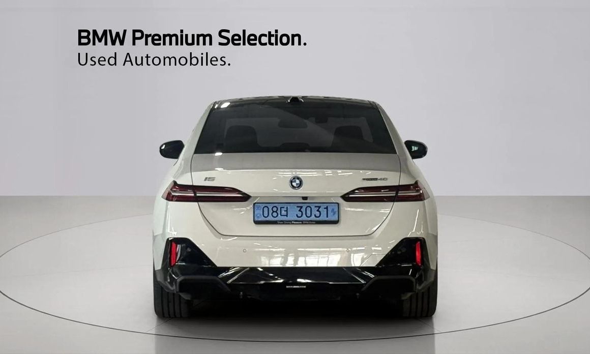 BMW i5 2025