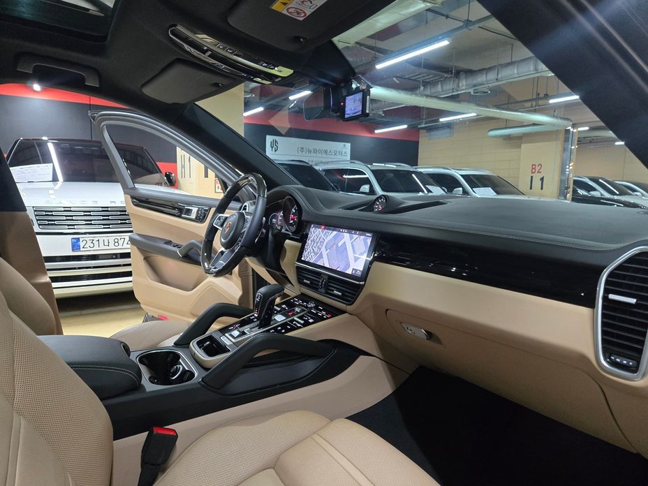 Porsche Cayenne 2020