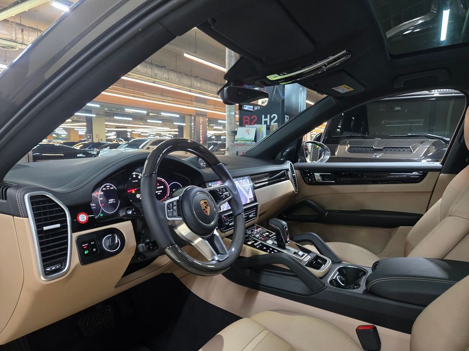 Porsche Cayenne 2020