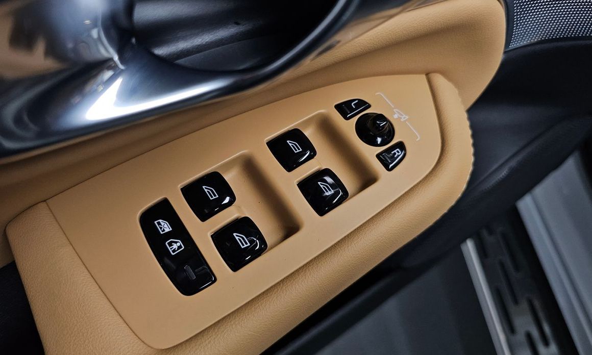 Volvo XC90 2025