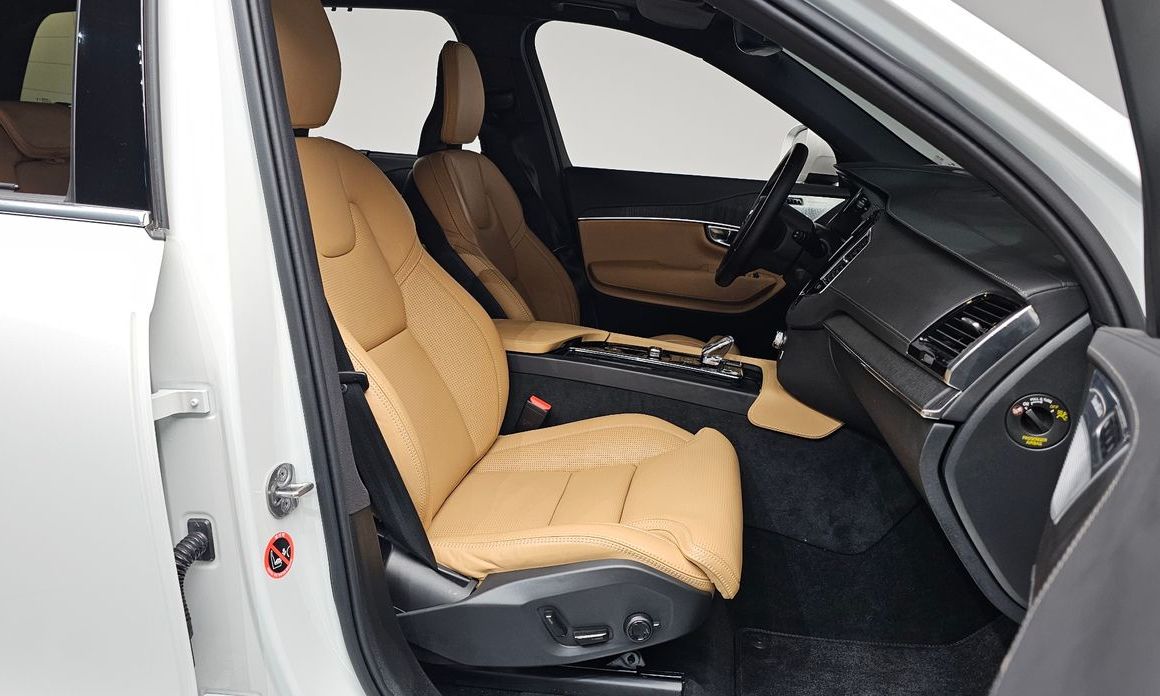 Volvo XC90 2025