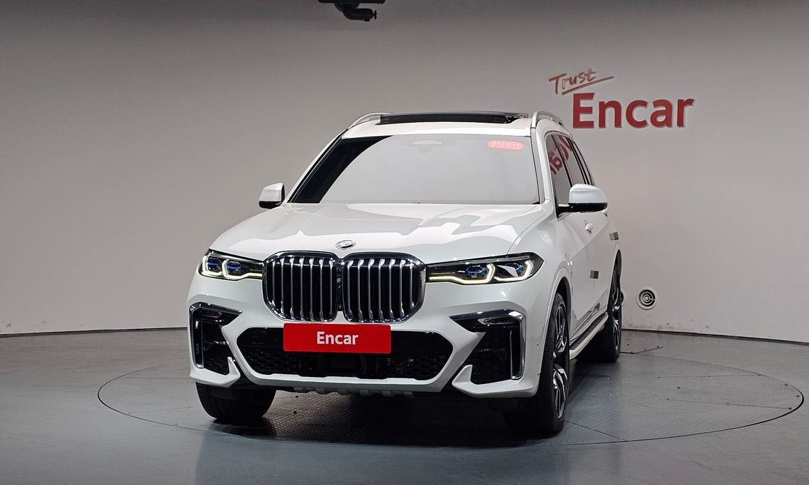 BMW X7 2021